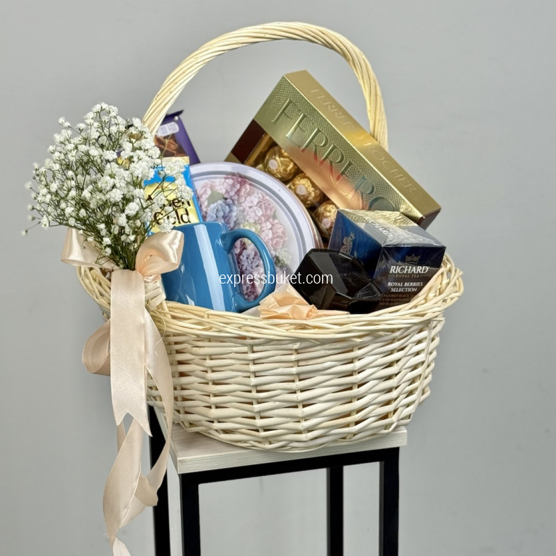 Подарочная корзина "Особое внимание"